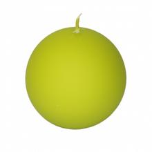 Matná guľa sviečka v kiwi farbe.