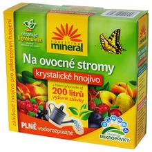 Kryštalické hnojivo s lignohumátom na ovocné stromy v balení 400g.