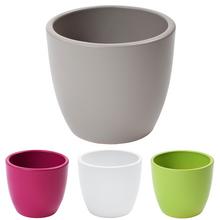 Obal na kaktus v štyroch farbách: šedá, ružová, biela a zelená.