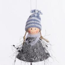 Sivý anjel s čiapkou a šatkou, 11 cm