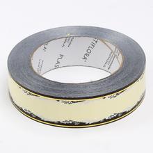 Smútočná stuha 3/50Y v žltej farbe s čiernym a zlatým vzorom.