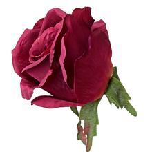 Umelá ruža tmavo fialová s priemerom 8 cm.