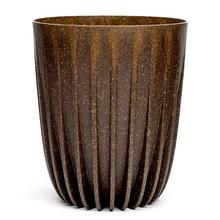 Okrúhly kvetináč MIRA ECO v espresso farbe s vkladom.