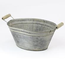 Plechová nádoba s uchom