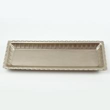 Drevená tácka v champagne farbe.