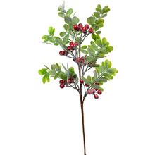 Umelý konár so zelenými listami a červenými bobuľami, 45 cm.