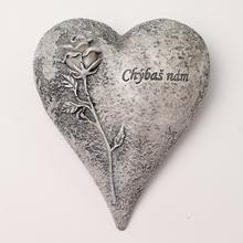 Sivé smútočné srdce s ružou