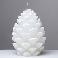 Biela sviečka v tvare šišky s diodou.