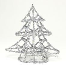 Strieborný vianočný stromček s 20 LED svetlami, 30 cm vysoký.