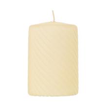Krémová sviečka Caroline mat, valcového tvaru.