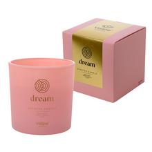 Voňavá sviečka v skle s dvoma knôtmi.