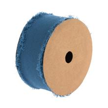 Biela a modrá stuha s rozmermi 4cm x 5m.