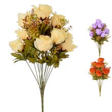 Kytica umelých ruží s 3 kvetmi, výška 49 cm.