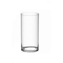 Priehľadná sklenená váza valcového tvaru.