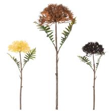 Umelé kvety mix mrkvy v troch farbách.