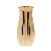 Keramická váza na suché aranžovanie so zlatým vzorom.