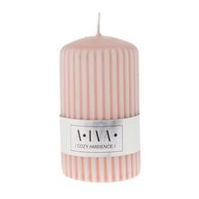 Ružová sviečka ALVA VAL.60/90 s jemným rebrovaním.