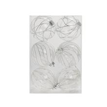 Sada plastových vianočných gúľ v čírej a striebornej farbe, mix ornamentov, 6 kusov, 8 cm.