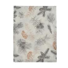 Prestieranie s vianočným vzorom čučoriedok a ihličia.