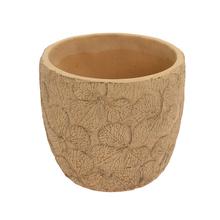 Hnedý keramický obal na kvety s textúrou.