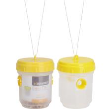 Lapač na osy s žltým vrchnákom a priehľadným telom.