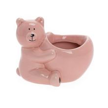 Ružový obal na kvetináč v tvare medvedíka.