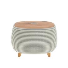 Difuzér na nožičkách v bielej farbe s dreveným vrchom.