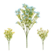 Umelá kytica drobných kvetov v mixe farieb.