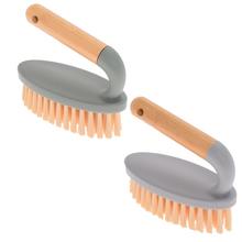 Kefka na čistenie s bambusovou rukoväťou.