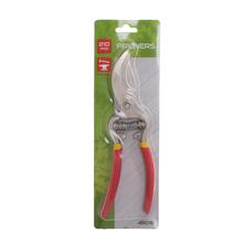 Kované záhradnícke nožnice s červenými rukoväťami.