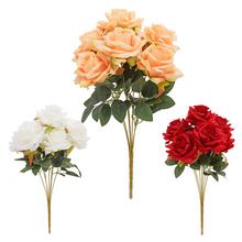 Kytica umelých ruží v mixe farieb.