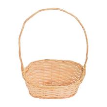 Hnedý darčekový košík s uchom.