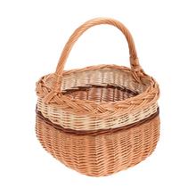 Kôš z prútia s rukoväťou, okrúhly tvar.