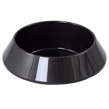 Čierny kvetináč s lesklým povrchom.