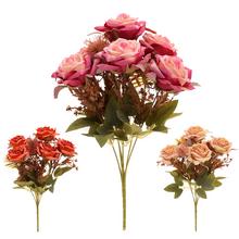 Kytica umelých ruží v mixe farieb.