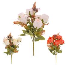 Kytica umelých ruží v mixe farieb.