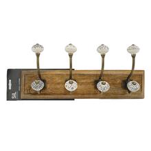 Retro vešiak s 4 úchytkami