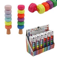 Sada zvýrazňovačov v tvare makróniek.