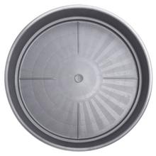 Okrúhla miska na kvetináče s priemerom 16 cm.