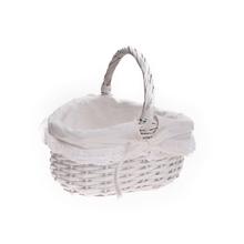 Biely prútený košík s plátnom