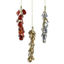 Ozdoba korálky záves akryl v troch farbách.