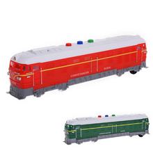 Červený vlak s svetelnými a zvukovými efektmi.