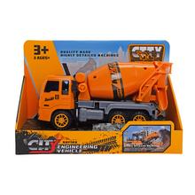 Auto stavebné domiešavač v oranžovej farbe.