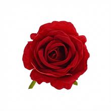 Umelá červená ruža zamatová.
