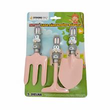 Sada detského záhradného náradia s motívom zajka.