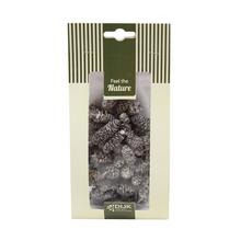 Sušené borovicové šišky v balení.