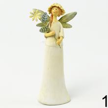 Keramická víla lúčna s kvetmi