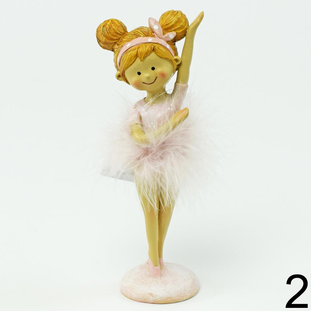 Ružová baletka s perím, dekorácia do záhrady.