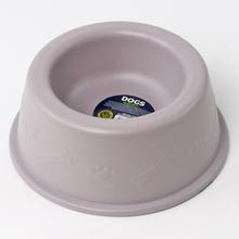 Bambusová miska pre psa v svetlej farbe.