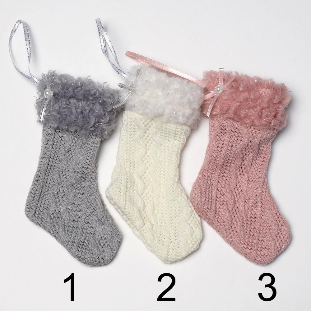 Ponožka záves z látky, mix farieb, 17 cm.